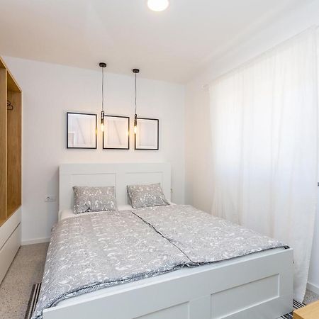 Salatić Apartment Laurus מראה חיצוני תמונה